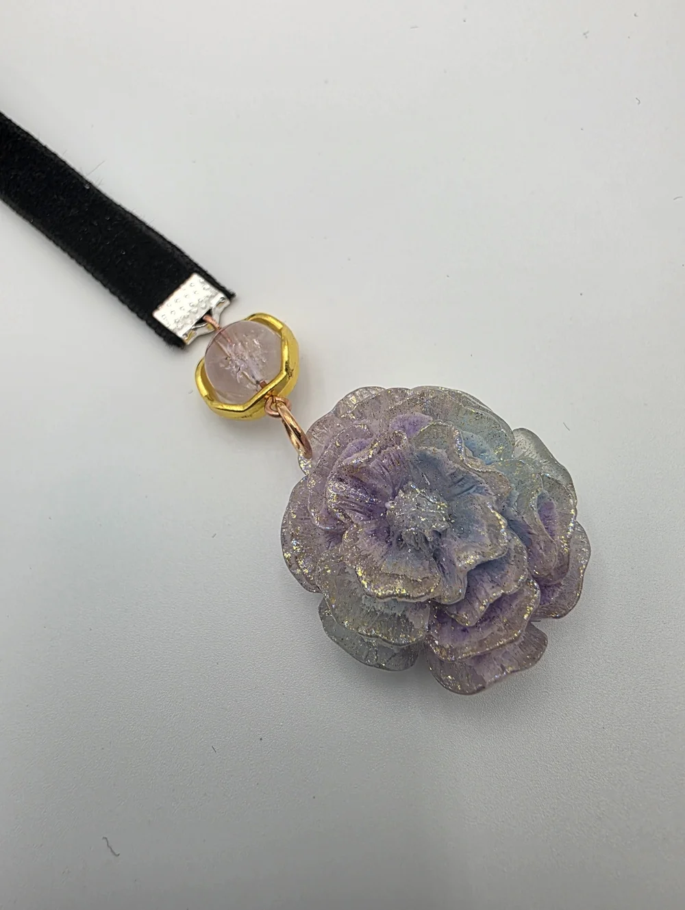 Iridescent Purple Flower Key & Card Holder with Black Velvet Strap - Picture 4 of 5